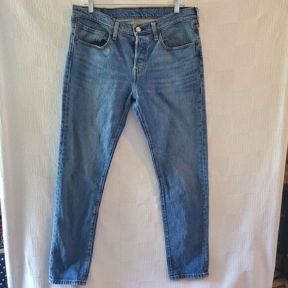 Levis 501 T Jeans Womens 32 Tapered Leg Button Fly 100%‎ Cotton 32x29 - Picture 3 of 10